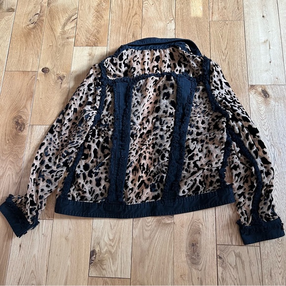 Ethyl Leopard Handmade animal print cheetah see through black denim jacket - Picture 2 of 8